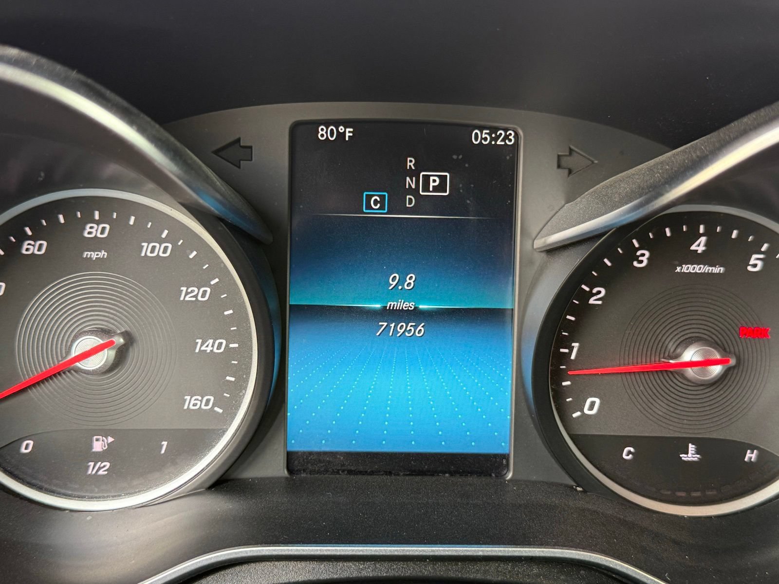 Used 2021 Mercedes-Benz GLC 300 w/ Premium Package image 31