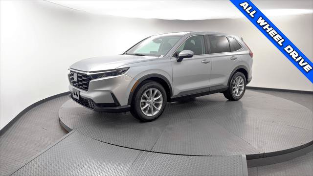 Used 2023 Honda CR-V EX image 2
