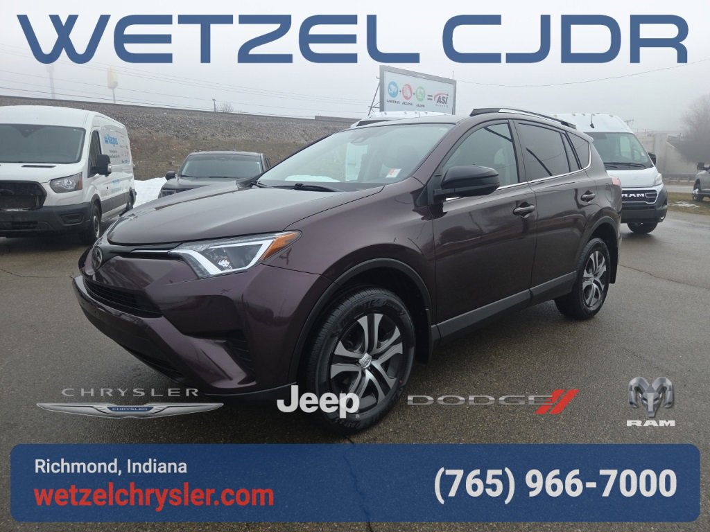 Used 2018 Toyota RAV4 LE w/ All Weather Liner Package image 3