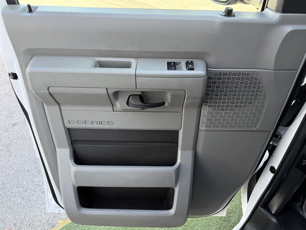 Used 2023 Ford E-350 and Econoline 350 Super Duty w/ Power Windows & Locks Group RWD image 29