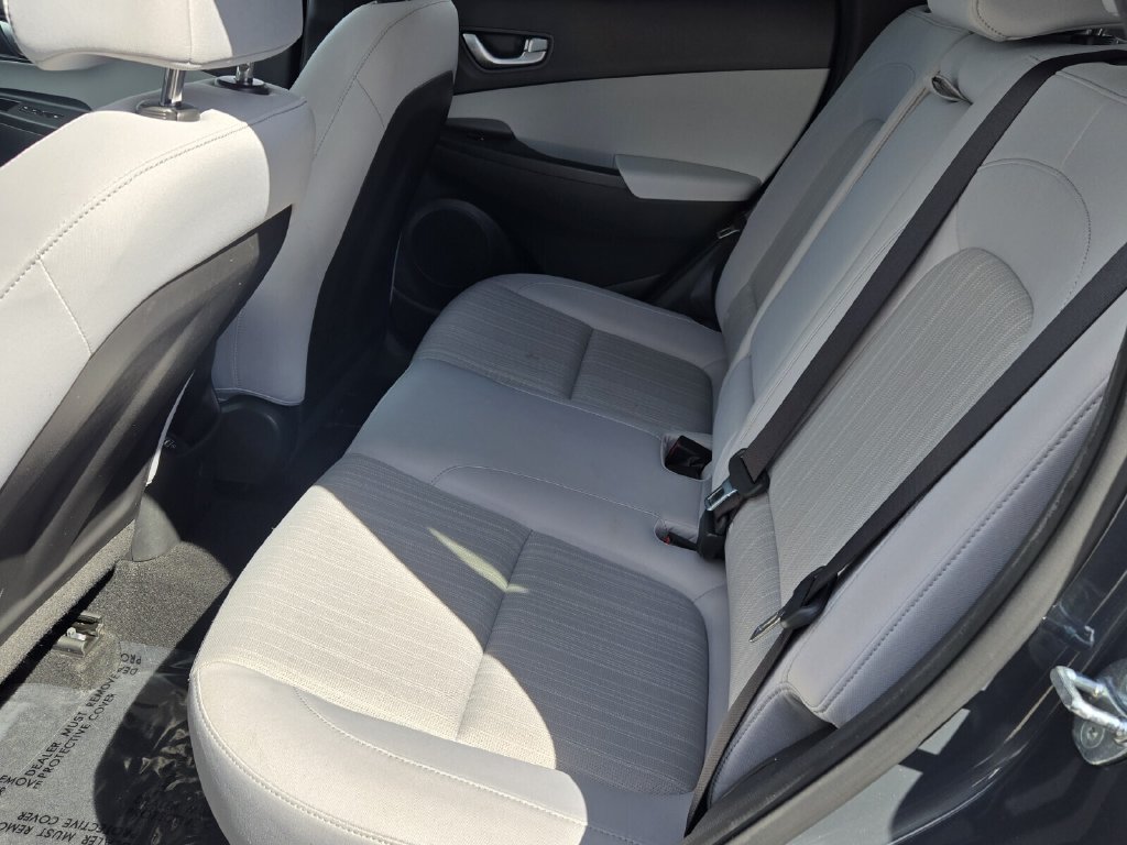 Certified 2023 Hyundai Kona SEL w/ Convenience Package FWD image 11