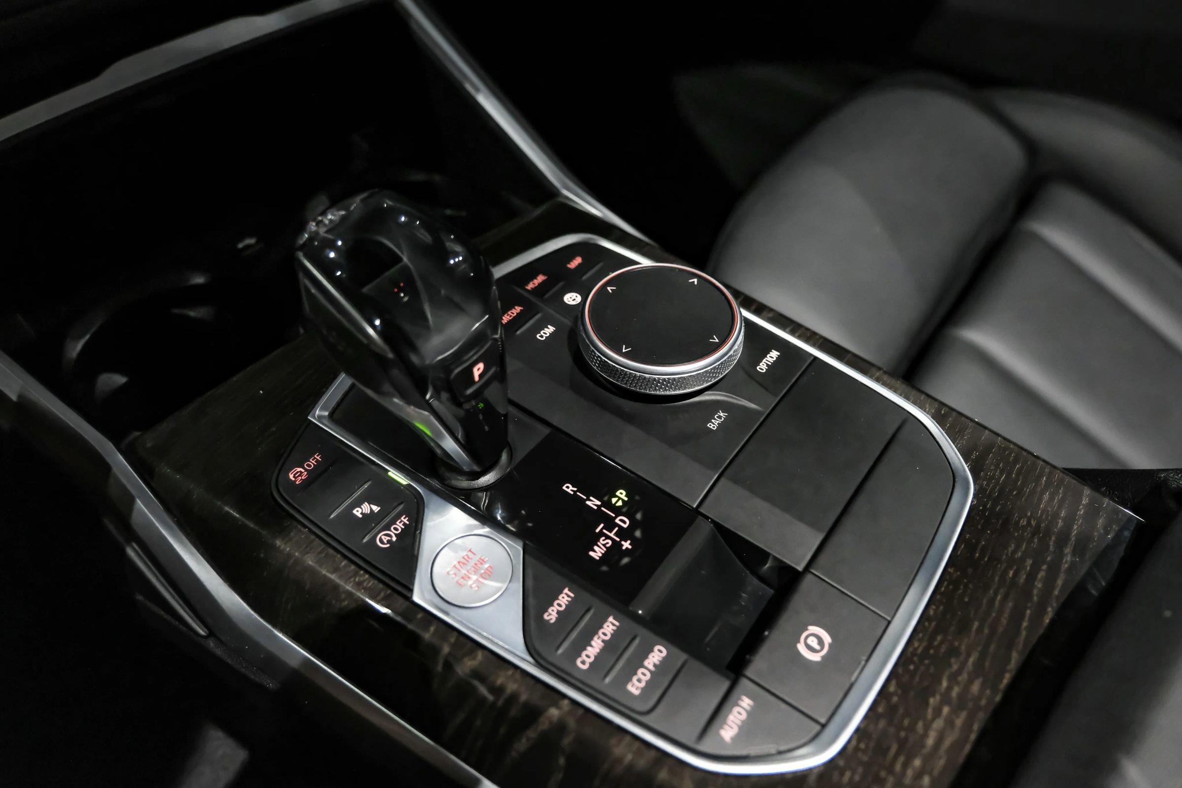 Used 2019 BMW 330i Sedan w/ Convenience Package image 26