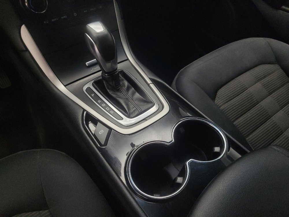 Used 2015 Ford Edge SEL AWD/4WD image 26