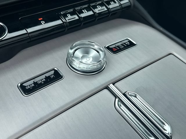 New 2026 Lincoln Navigator Reserve AWD/4WD image 30