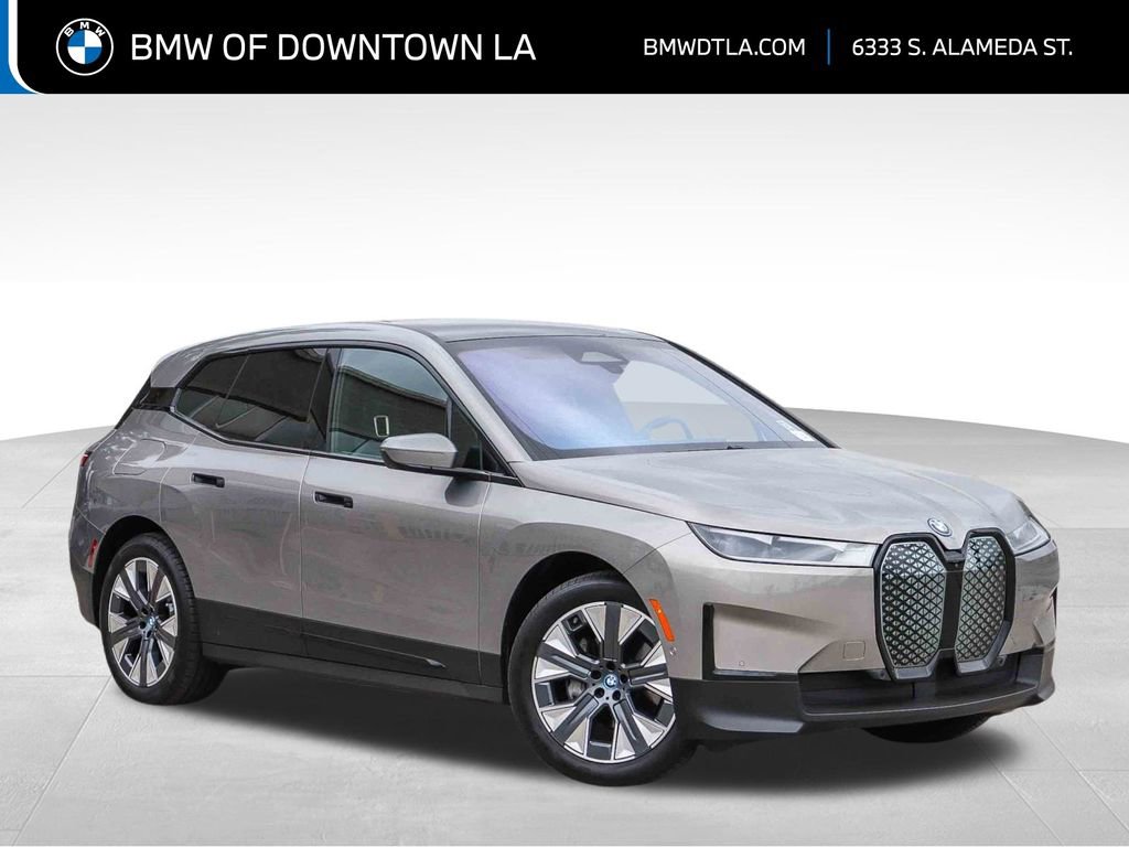 Used 2025 BMW iX xDrive50 w/ Convenience Package image 1