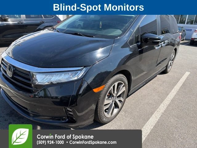 Used 2023 Honda Odyssey Touring image 3