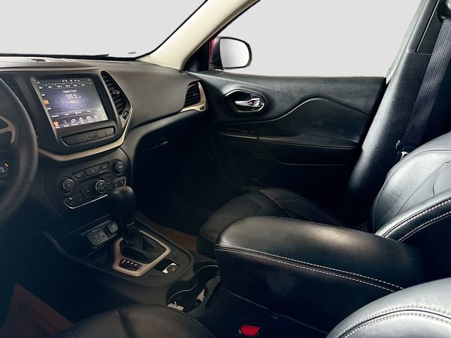 Used 2014 Jeep Cherokee Limited image 22
