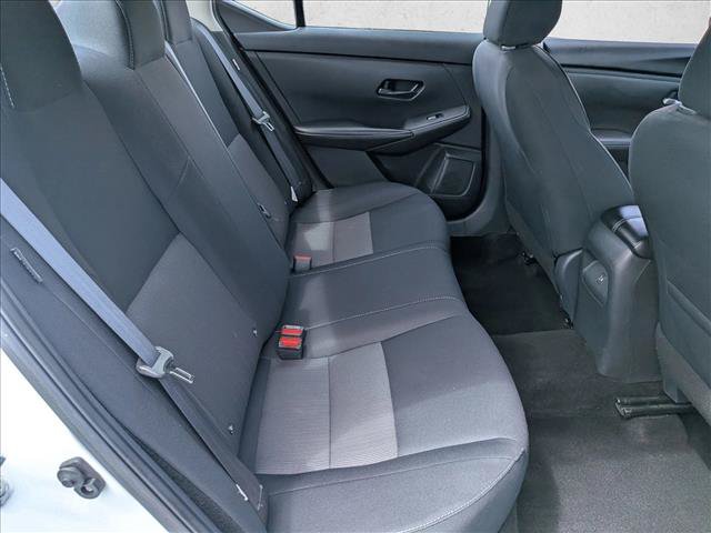 Used 2024 Nissan Sentra SV FWD image 25