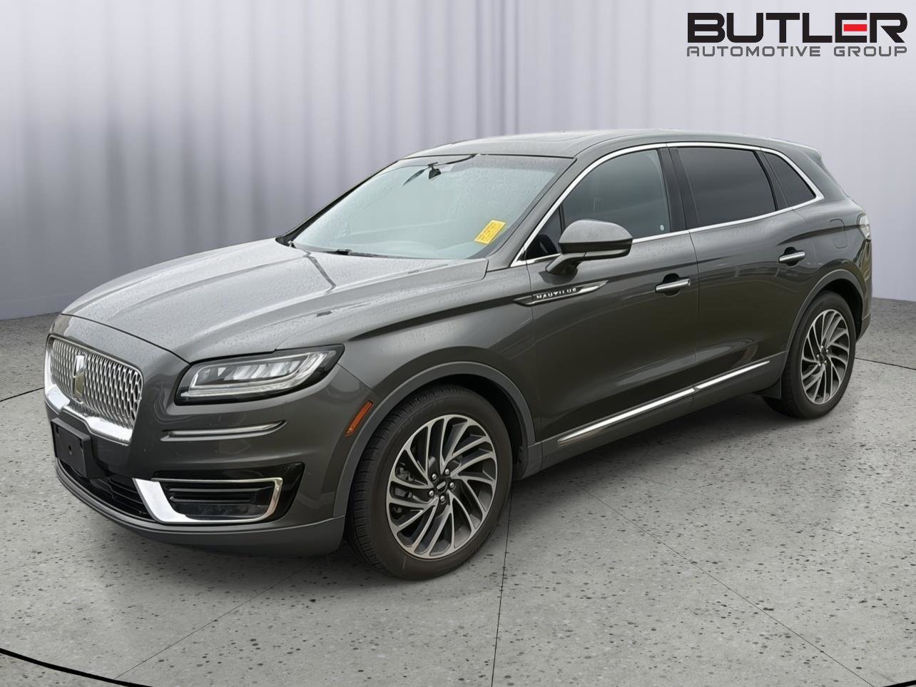 Used 2019 Lincoln Nautilus Reserve FWD image 2