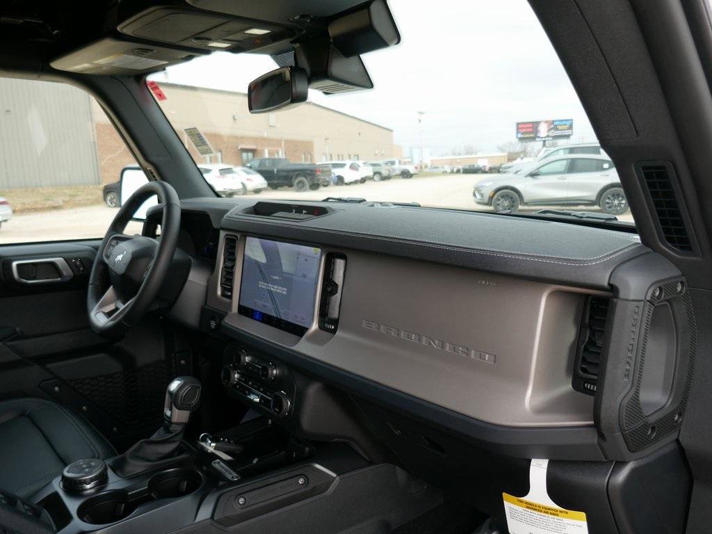 New 2025 Ford Bronco Outer Banks image 10