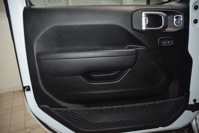 Used 2024 Jeep Wrangler Unlimited Rubicon image 46