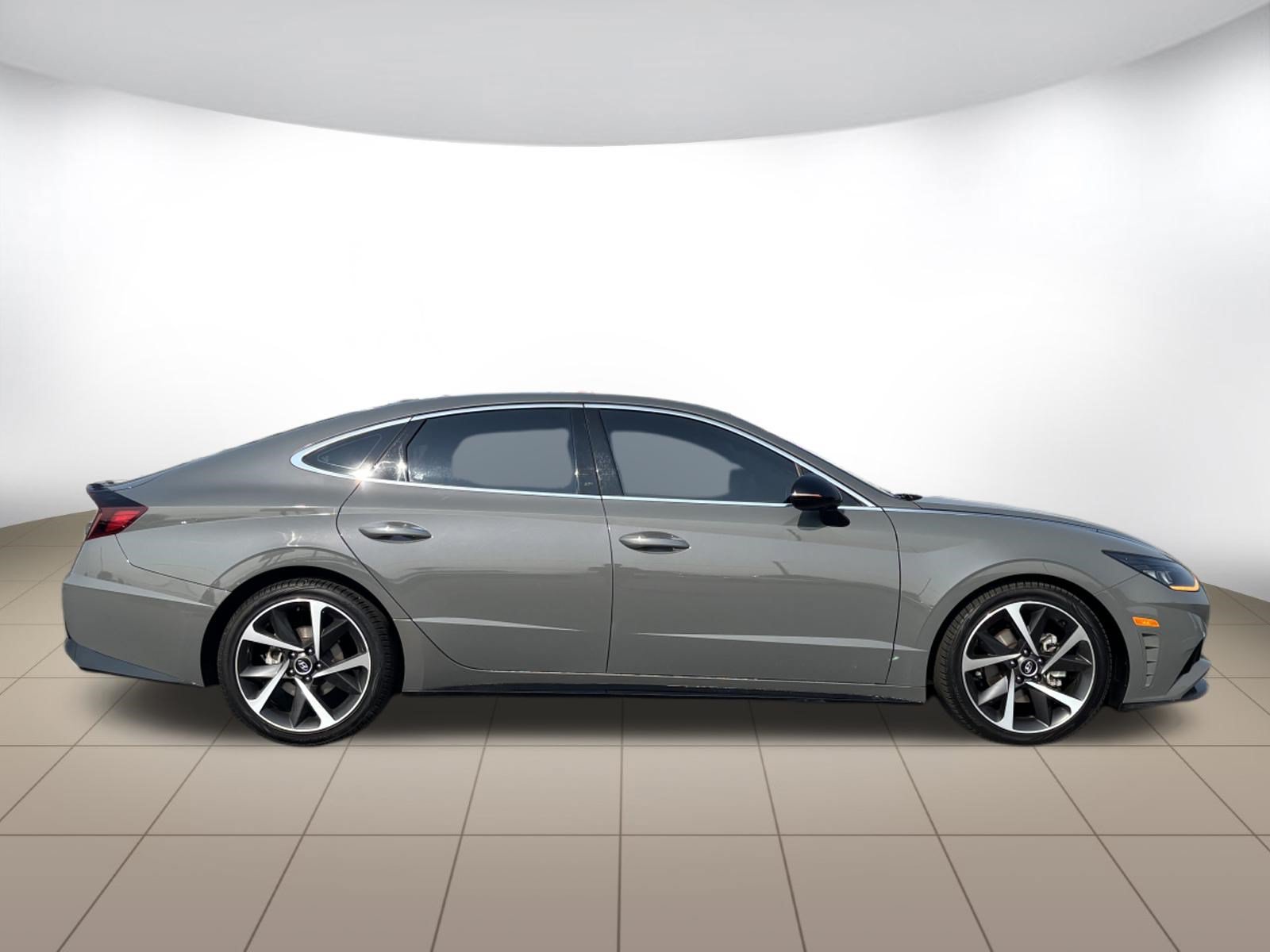 Used 2021 Hyundai Sonata SEL Plus w/ Tech Package FWD image 8