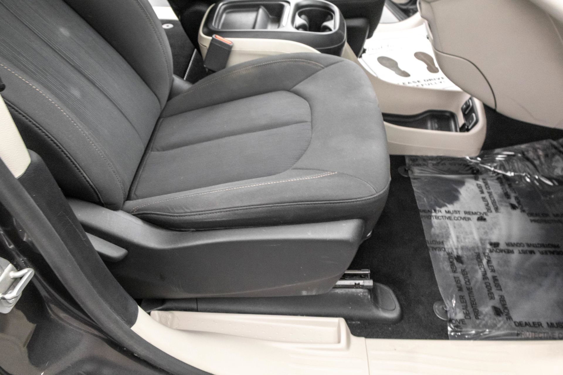 Used 2019 Chrysler Pacifica Touring Plus w/ Tire & Wheel Group image 39