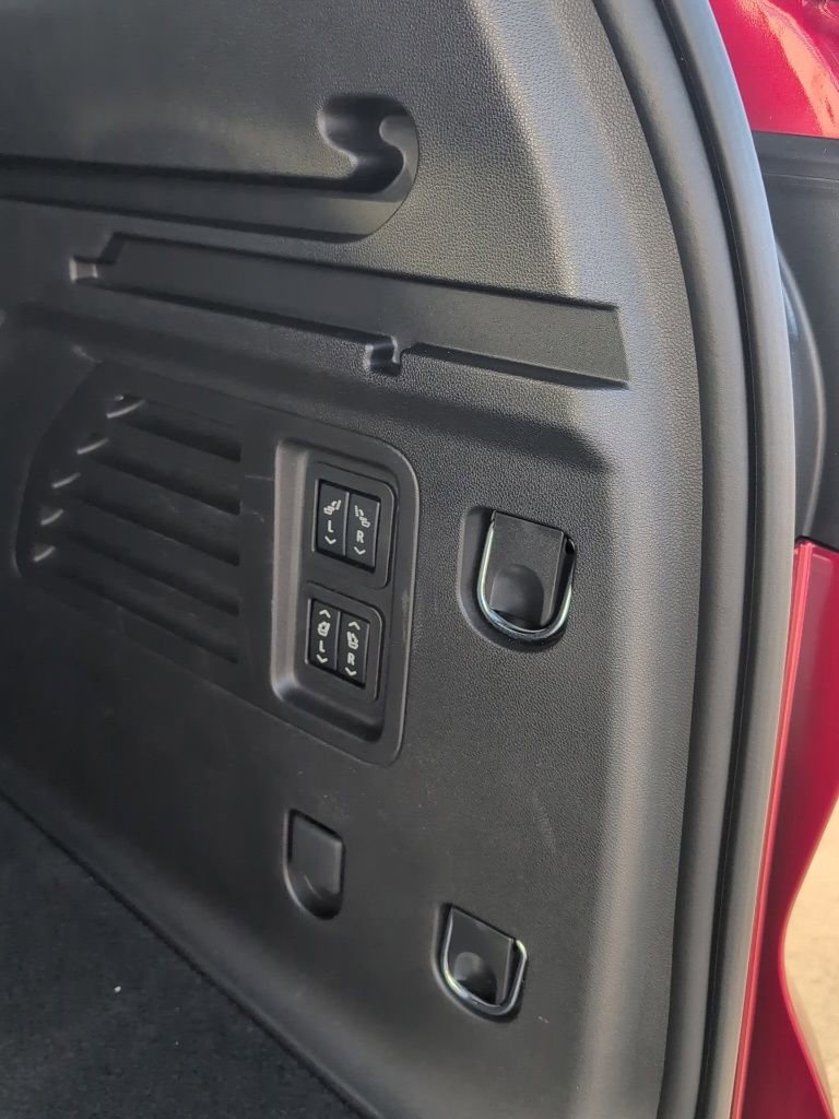 Used 2024 Chevrolet Traverse RS w/ LPO, Floor Liner Package image 11