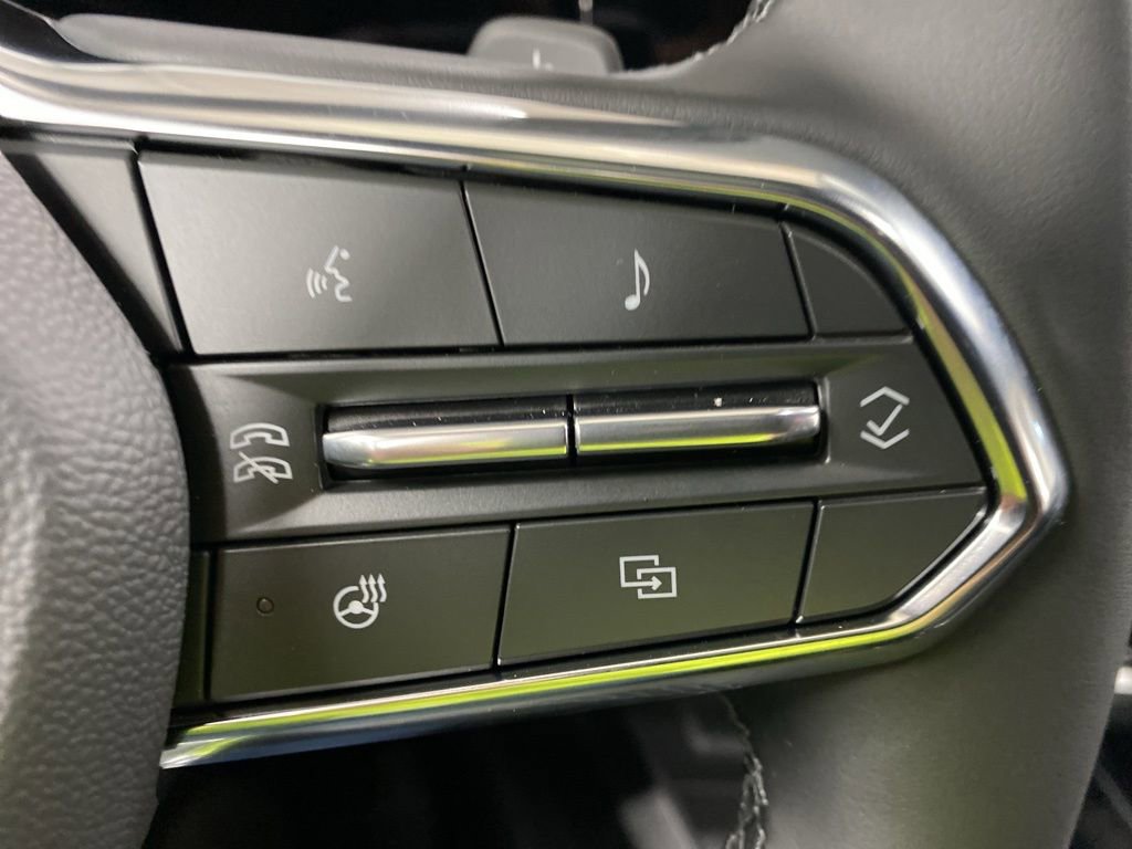 New 2026 Chevrolet Equinox LT w/ Convenience Package II AWD/4WD image 9