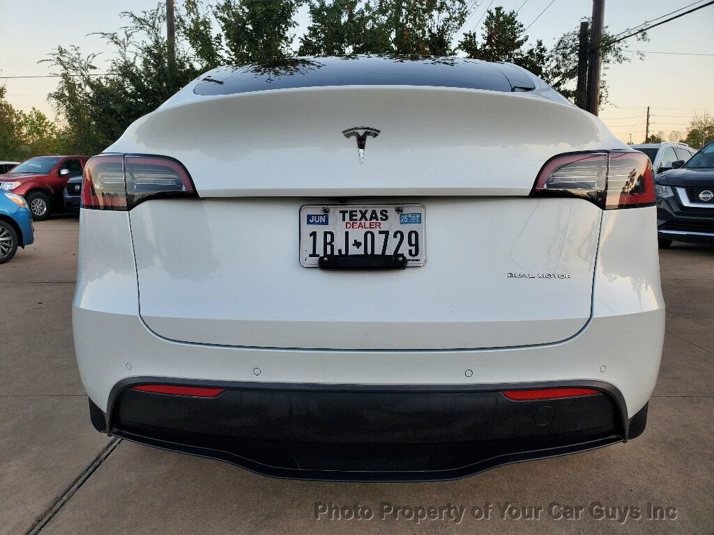 Used 2021 Tesla Model Y Long Range AWD/4WD image 17