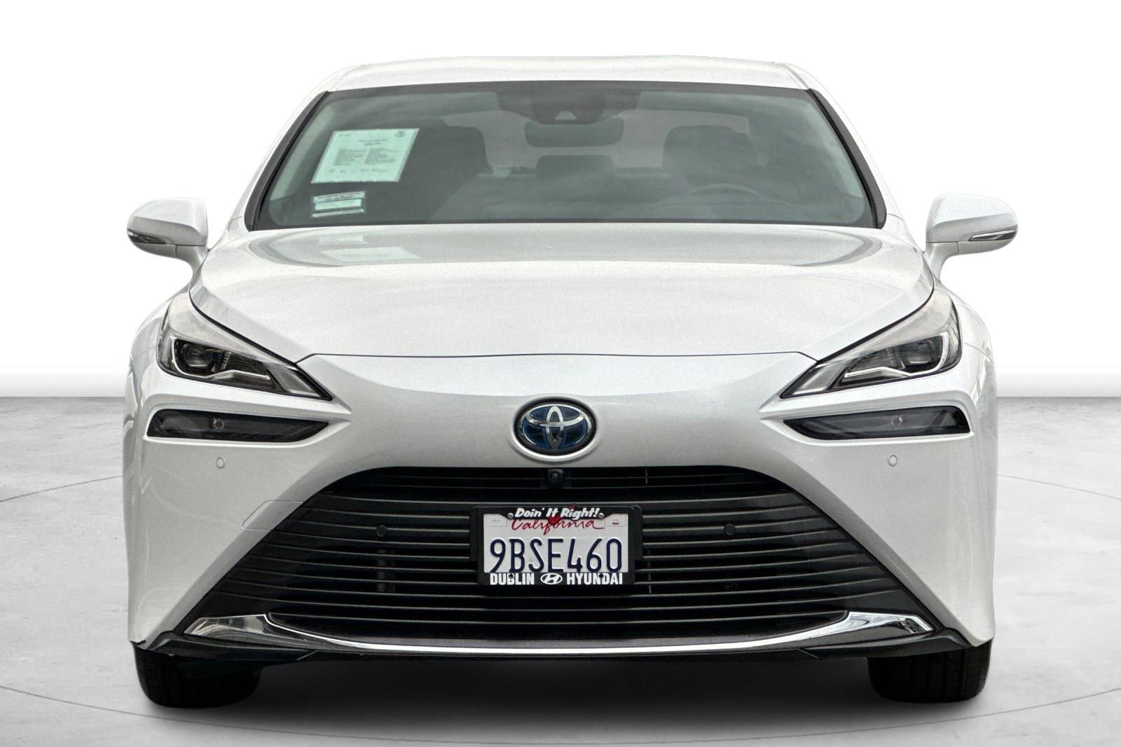 Used 2022 Toyota Mirai XLE image 10