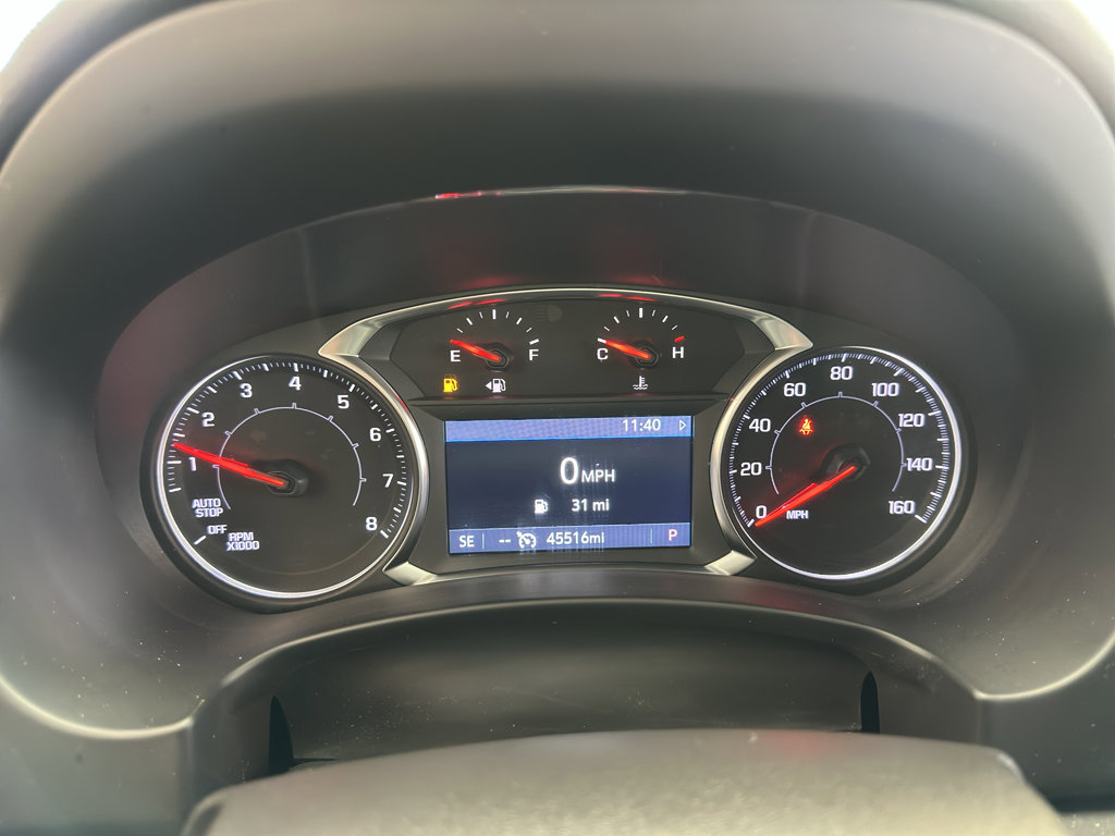 Used 2024 GMC Terrain SLT image 25