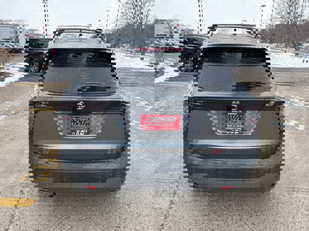 New 2026 Nissan Kicks SR image 5