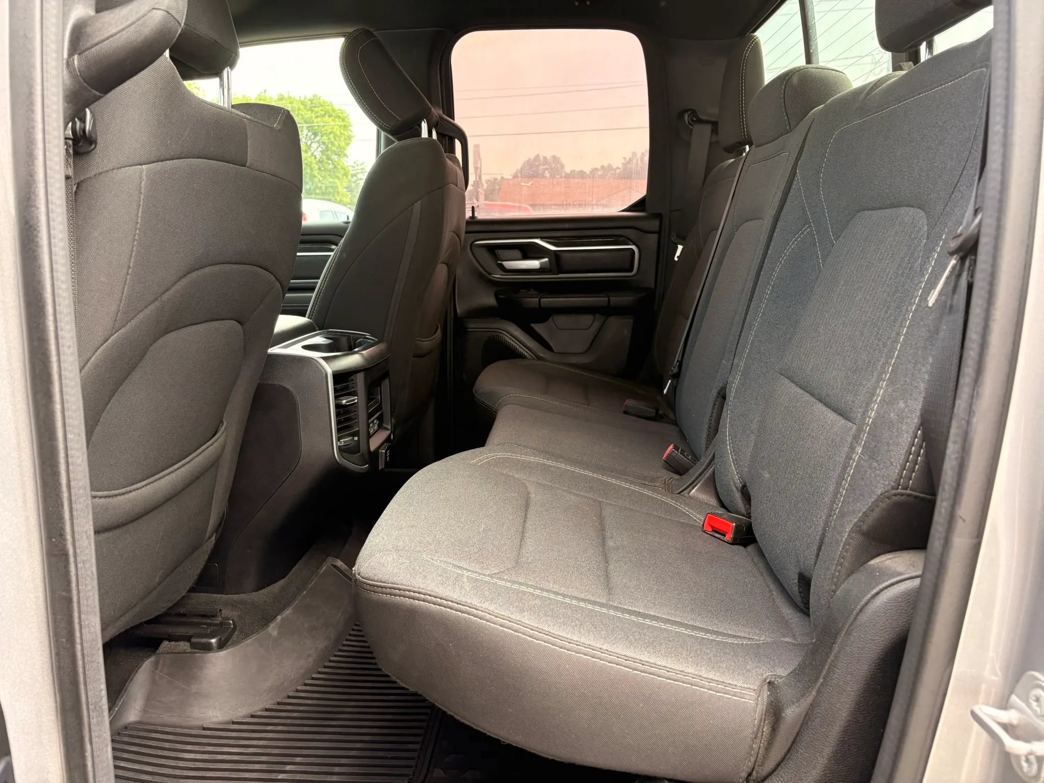 Used 2022 RAM 1500 Big Horn AWD/4WD image 14