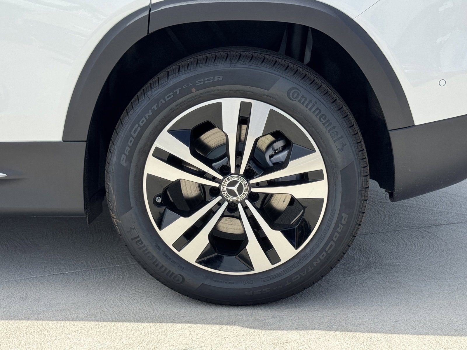 New 2026 Mercedes-Benz GLB 250 image 16