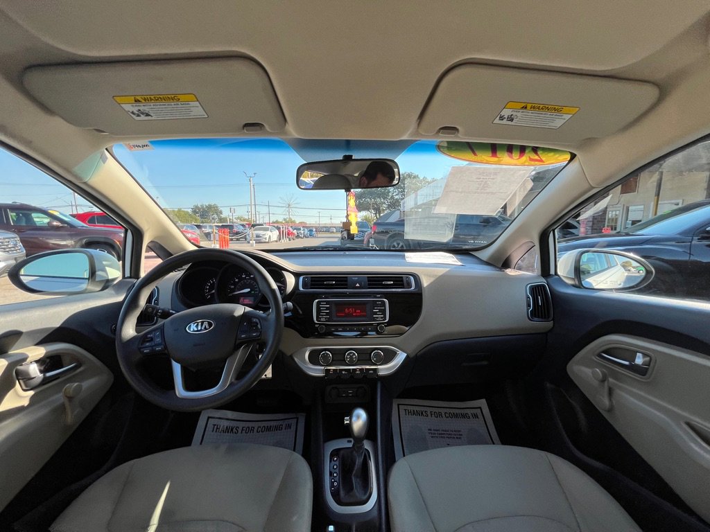 Used 2017 Kia Rio LX image 13