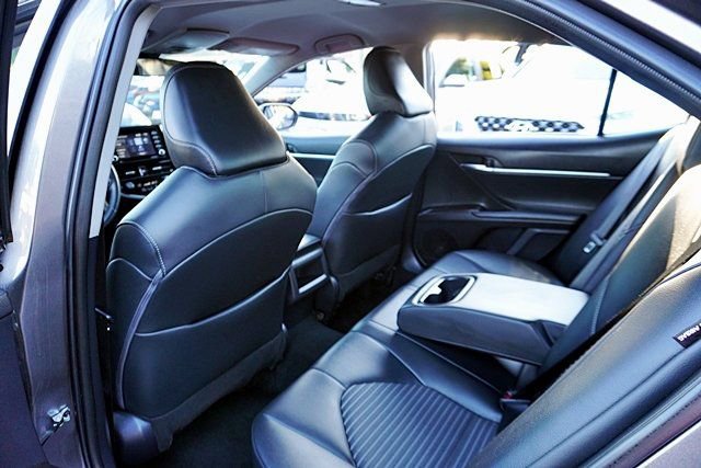 Used 2023 Toyota Camry SE image 16