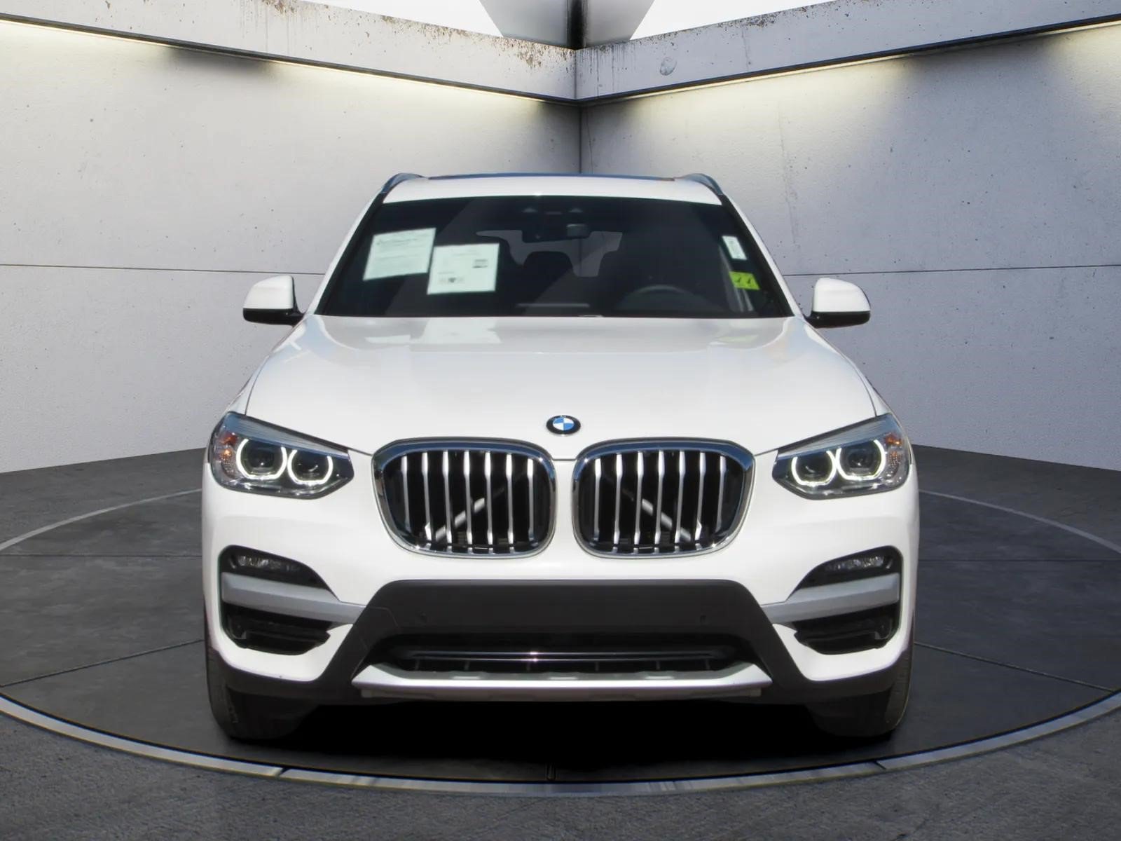 Used 2021 BMW X3 sDrive30i w/ Convenience Package RWD image 3
