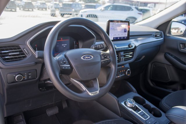 Used 2025 Ford Escape Active image 18