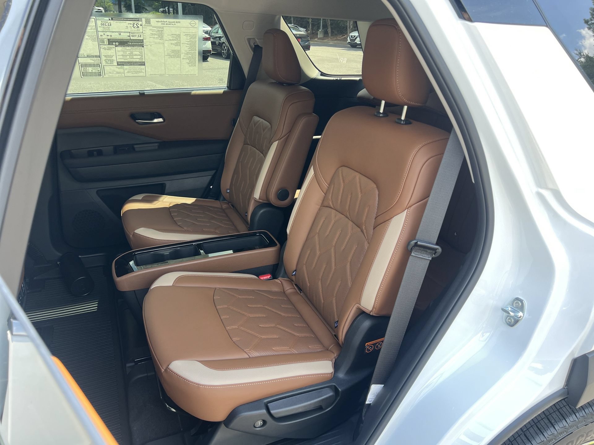 New 2026 Nissan Pathfinder Platinum FWD image 20