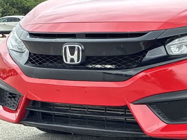 Used 2018 Honda Civic Touring image 12