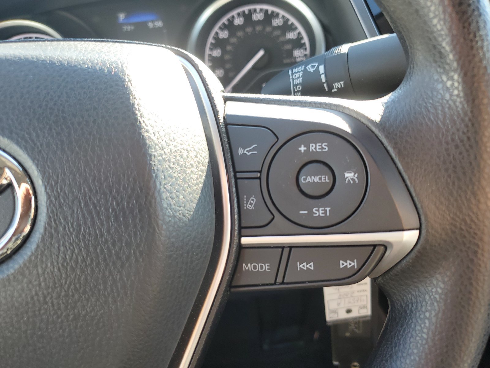 Used 2024 Toyota Camry LE FWD image 22