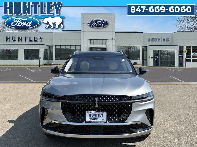 Used 2024 Lincoln Nautilus Black Label AWD/4WD image 3
