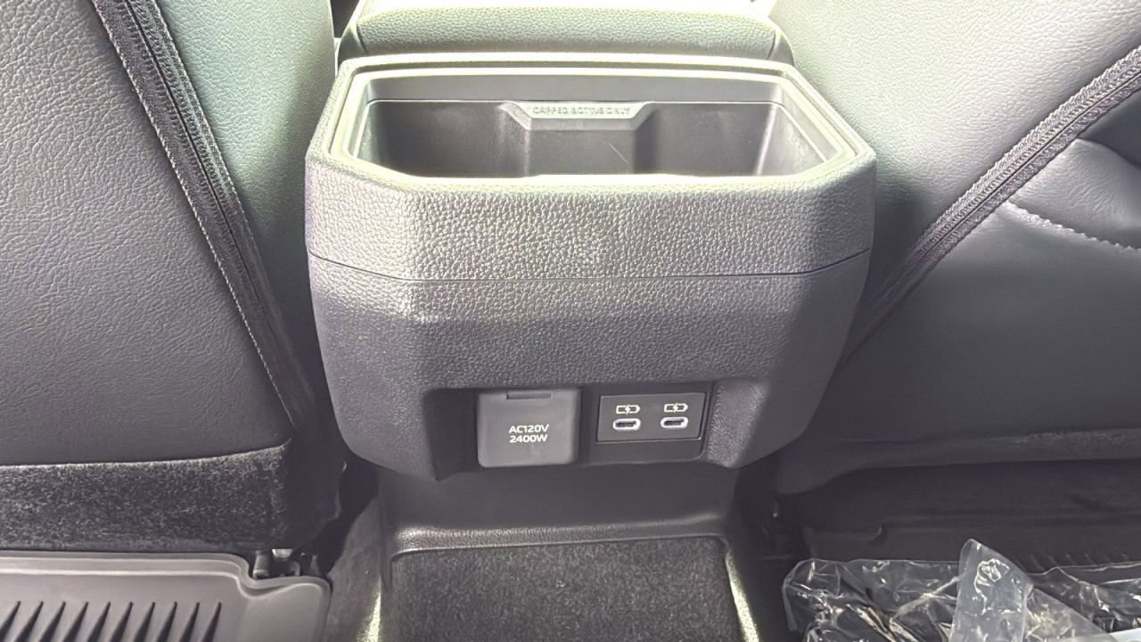 New 2025 Toyota Tacoma TRD Off-Road image 32