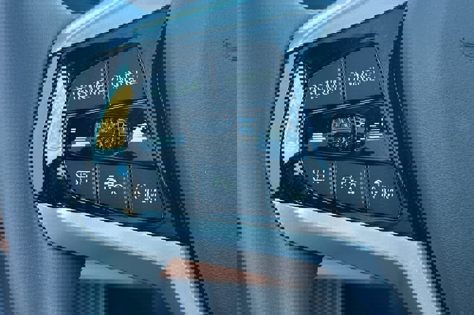 Used 2025 BMW i4 eDrive40 w/ Premium Package image 27