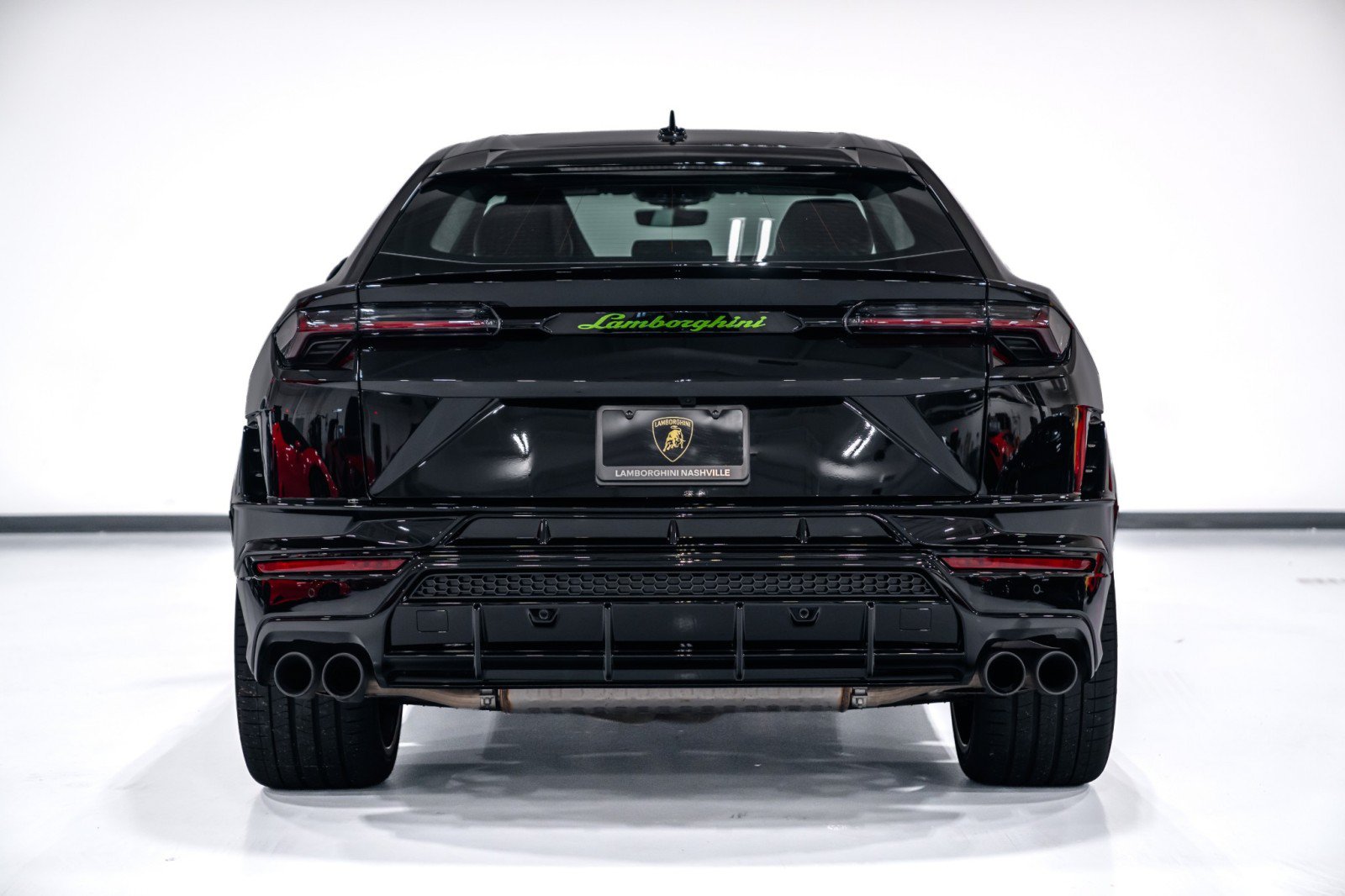 Used 2023 Lamborghini Urus S AWD/4WD image 6