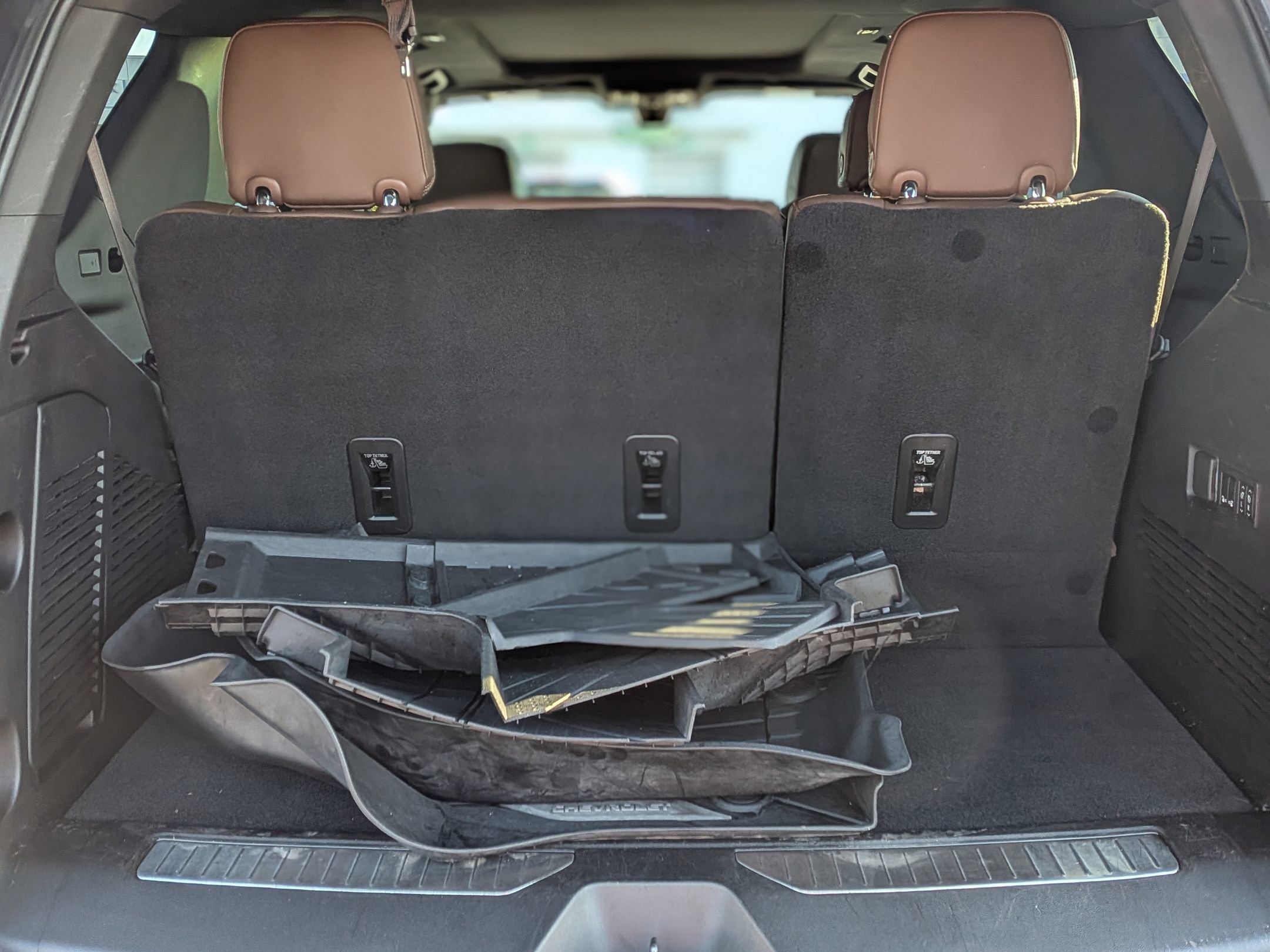 Used 2021 Chevrolet Tahoe High Country w/ Premium Package image 36