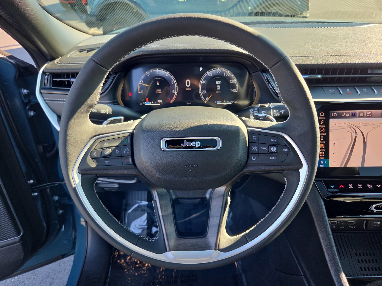 New 2027 Jeep Grand Cherokee Limited AWD/4WD image 6