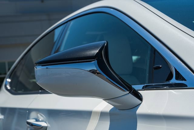 Used 2020 Lexus LS 500 F Sport AWD/4WD image 17
