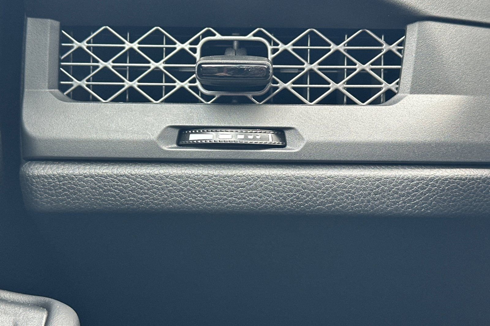 Certified 2023 Honda Accord LX image 30