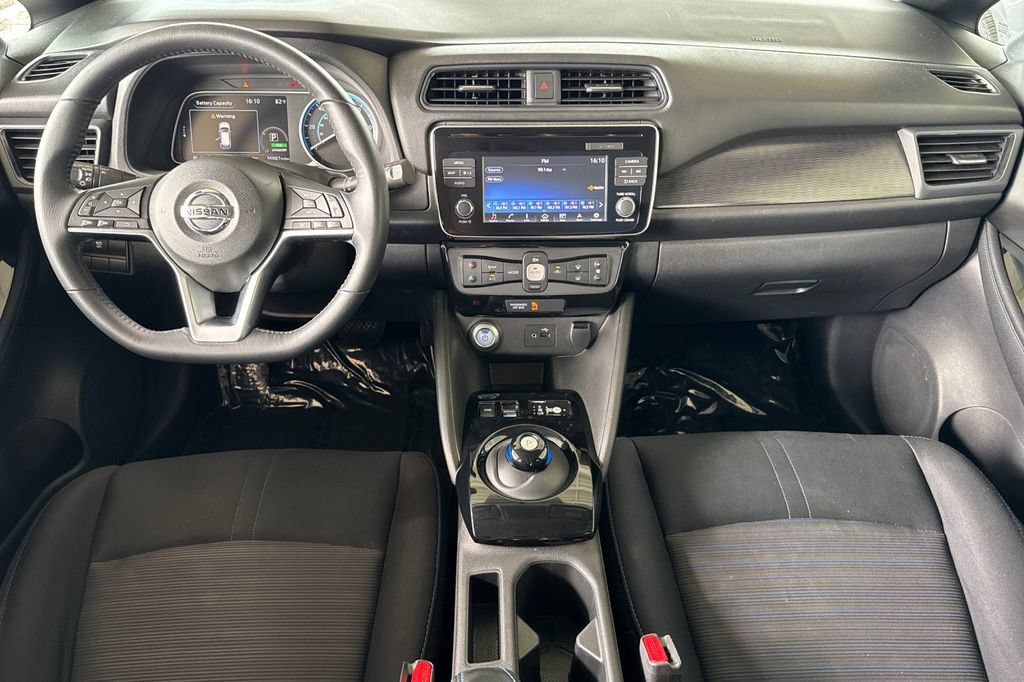 Used 2018 Nissan Leaf SV w/ Protection Package FWD image 12