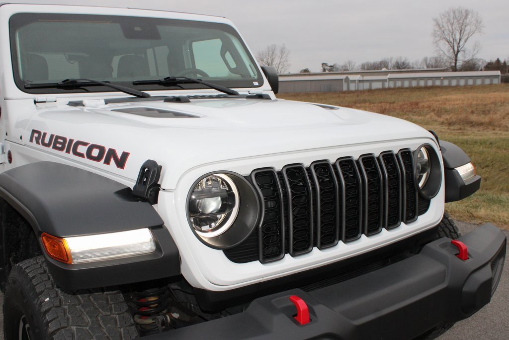 Used 2024 Jeep Wrangler Unlimited Rubicon image 9