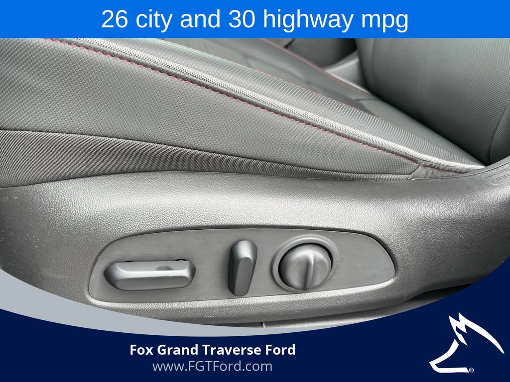 Used 2021 Chevrolet TrailBlazer RS w/ Technology Package AWD/4WD image 12
