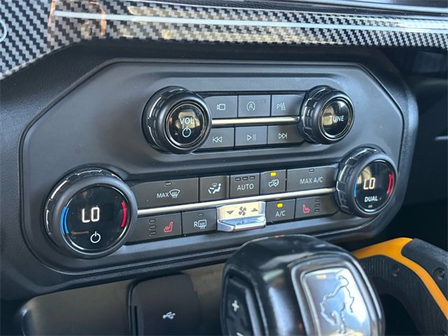 Used 2023 Ford Bronco Badlands image 28