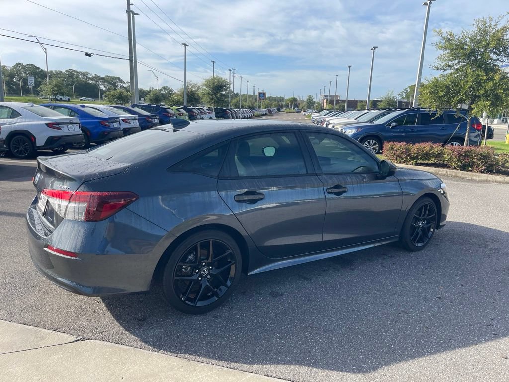 Used 2025 Honda Civic Sport image 5