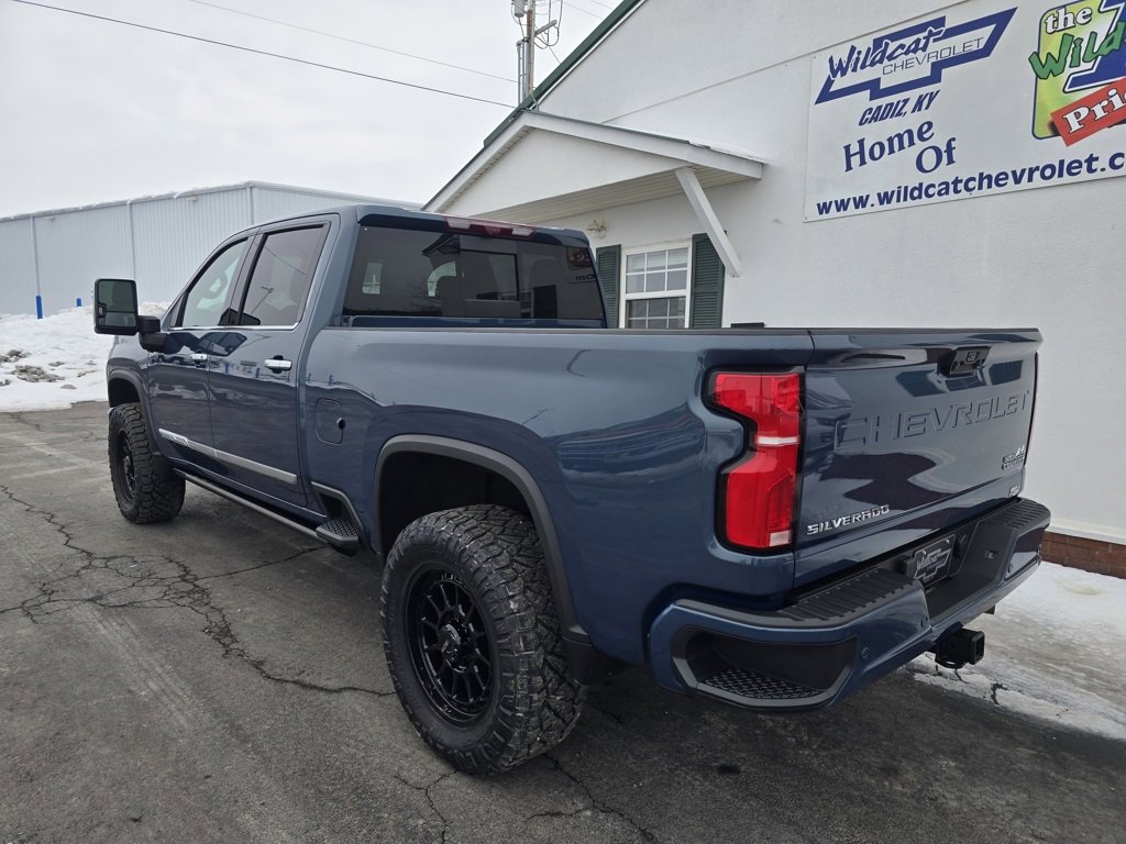 Used 2025 Chevrolet Silverado 2500 High Country w/ High Country Premium Package image 6
