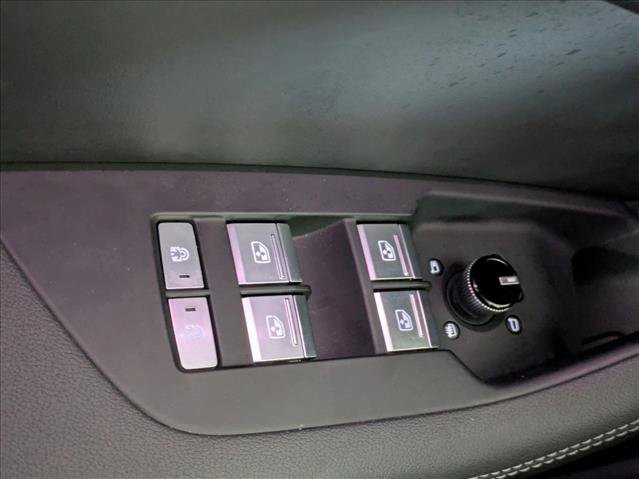 Used 2023 Audi A6 Premium Plus w/ Premium Plus Package image 18