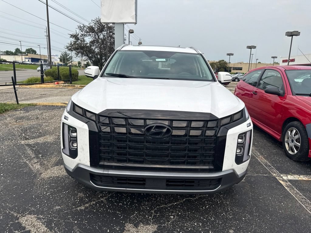 Used 2024 Hyundai Palisade SEL w/ Premium Package AWD/4WD image 4