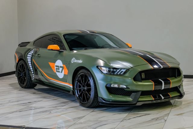 Used 2017 Ford Mustang Shelby GT350 w/ Electronics Package RWD image 9