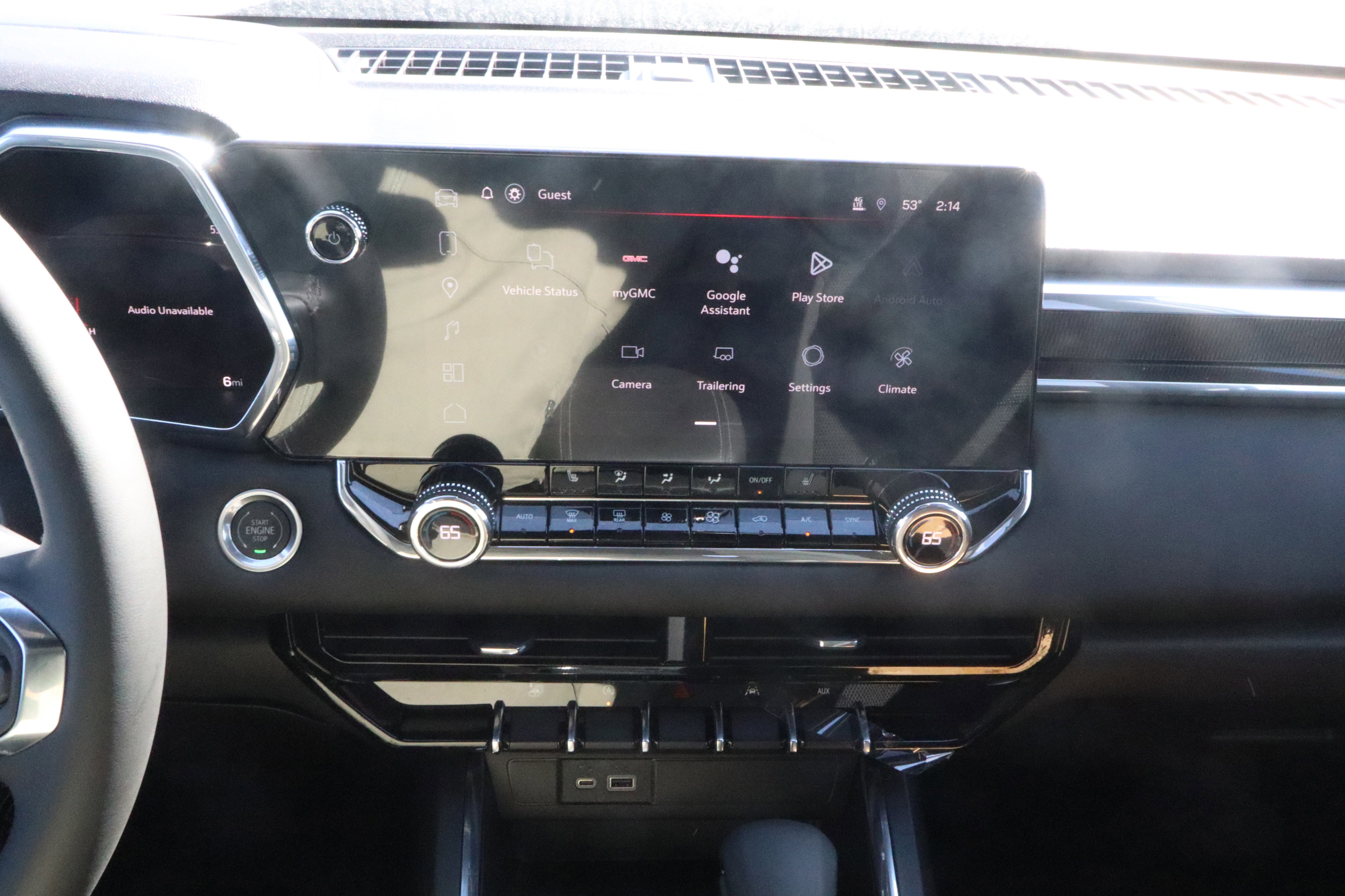 New 2026 GMC Canyon Elevation w/ Convenience Package image 14